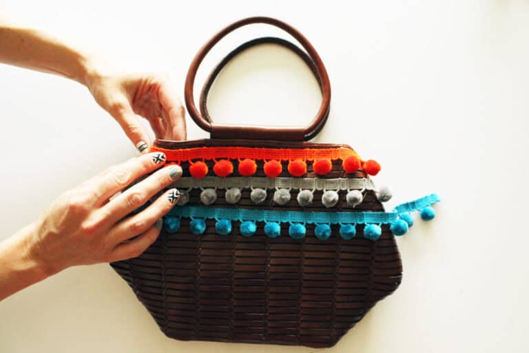 Pom Pom Basket Purse DIY Tutorial