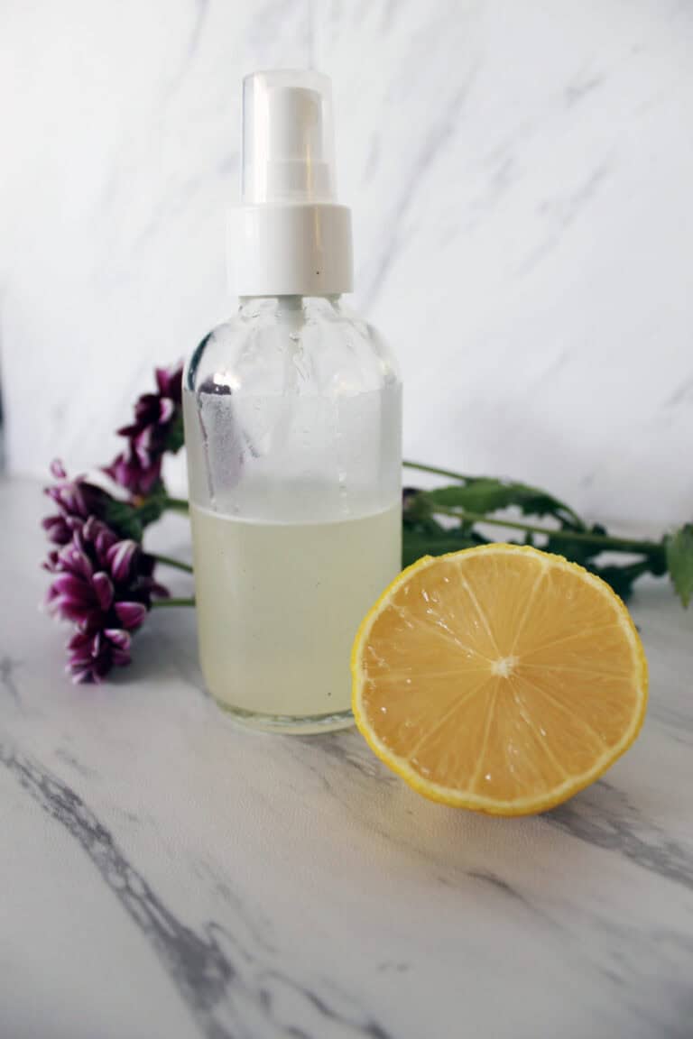 Make your own Facial Toner with Witch Hazel and Fresh Lemon Juice