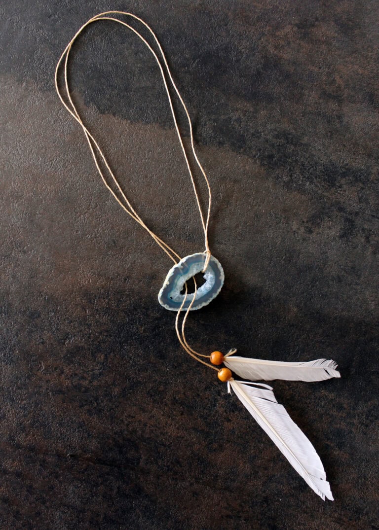 DIY Geode Lariat Crystal Necklace