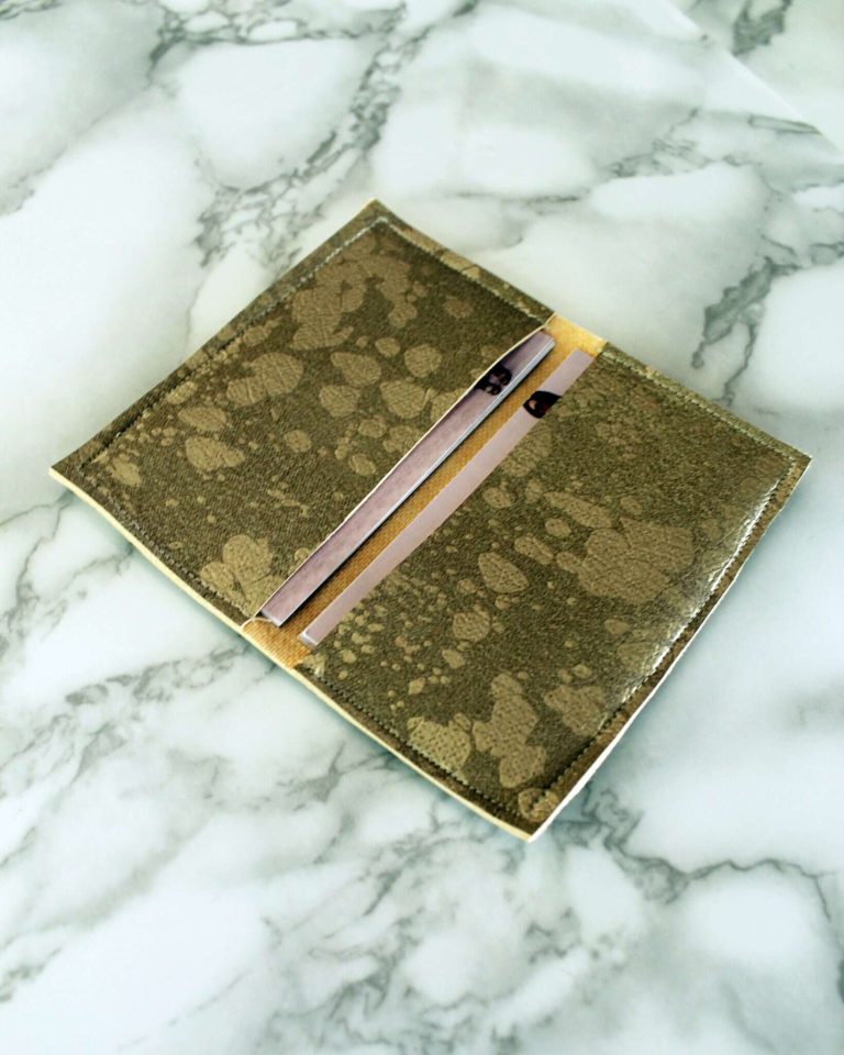 DIY faux leather Business Card Holder Wallet tutorial with printable pdf pattern..