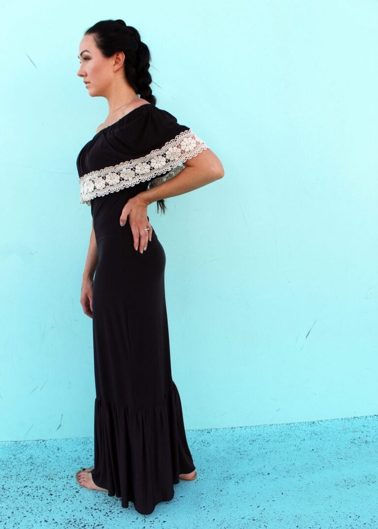 Easy DIY Maxi Dress Tutorial sewing project..