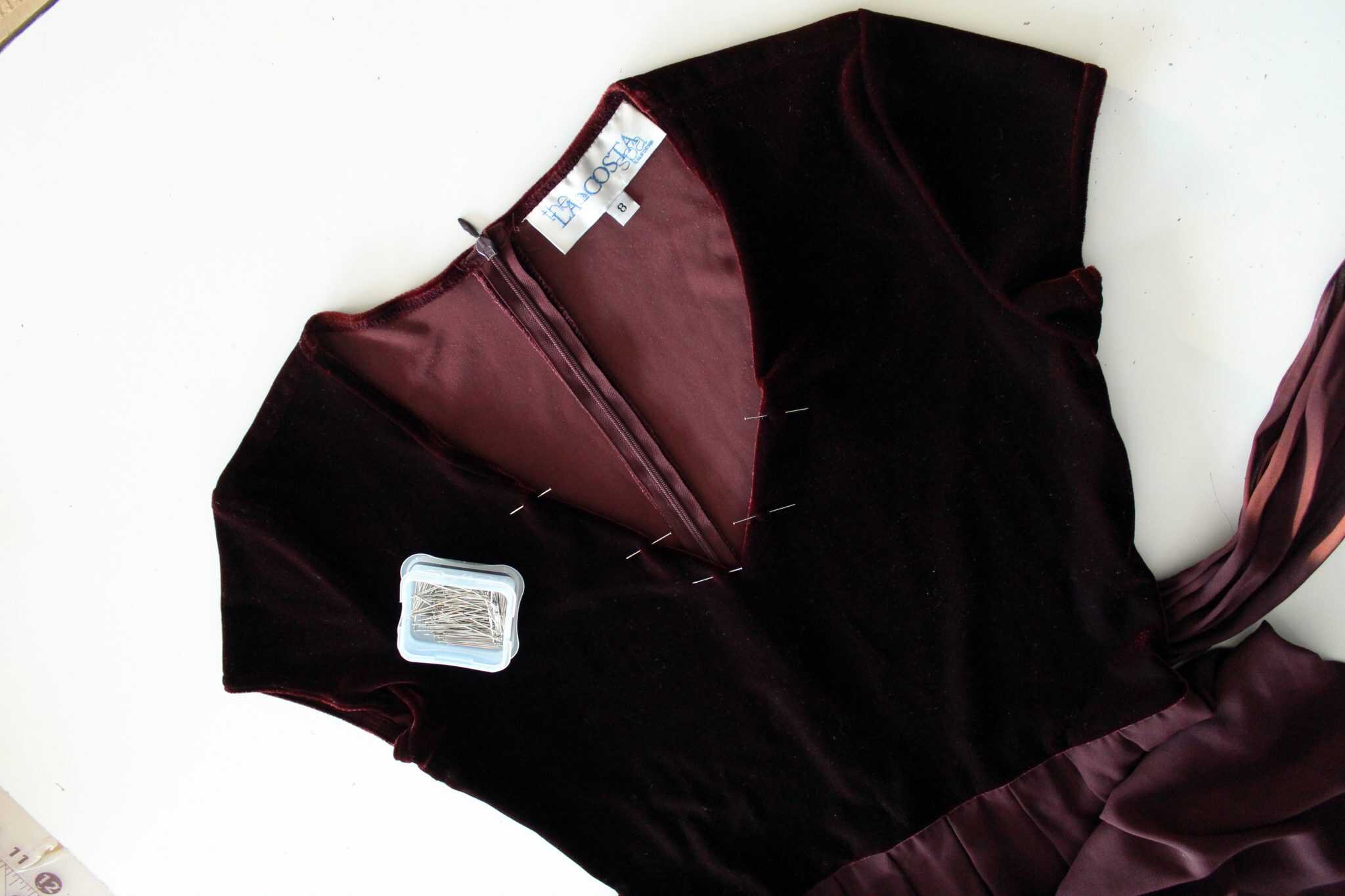 How to change the neckline of a top from a scoop neck to a v neck quick and easy DIY..