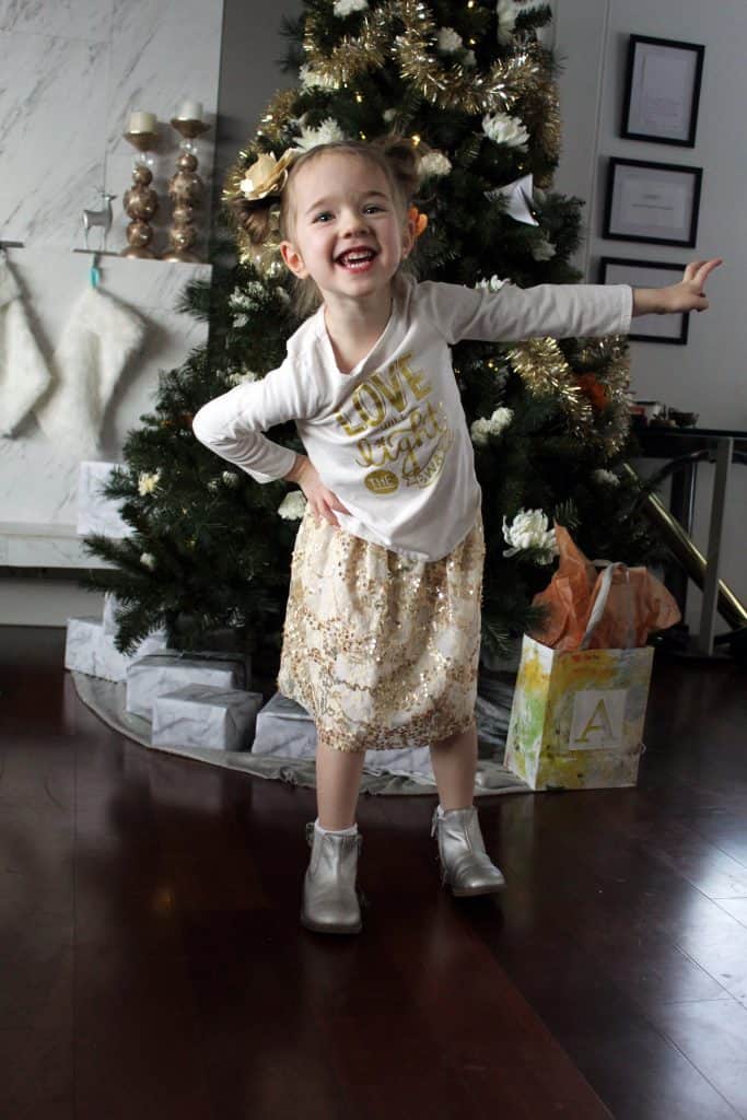 How to make a pull on elastic sequin skirt for little girls