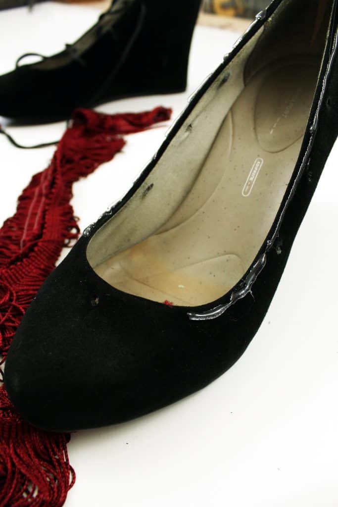 Fringe High Heel makeoever. How to refashion your shoes with boho embellishments..