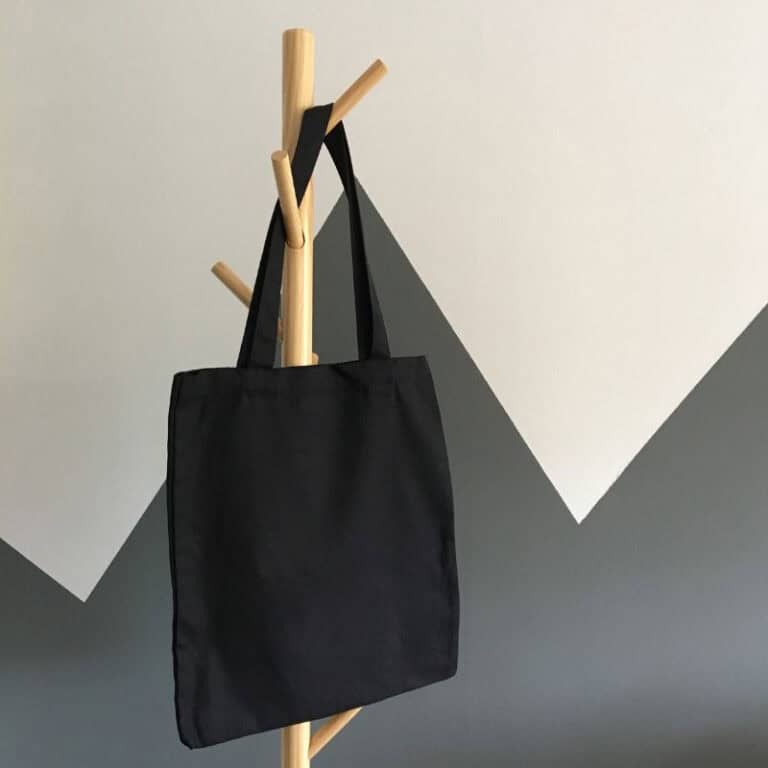 20 Of The Easiest Handmade Accessories To Try This Year